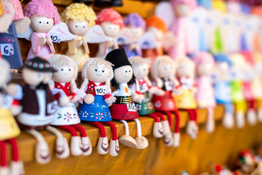 Wie viel Spielzeug braucht ein Kind wirklich? – Weniger ist mehr